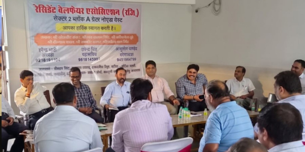 ग्रेटर नोएडा सेक्टर-2 में बदलेंगे जर्जर बिजली के पोल, पार्कों में लगेंगी हाईमास्ट लाइटें, प्राधिकरण ने शुरू किया समाधान अभियान